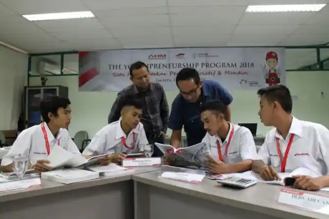 Astra Honda Youthpreneurship Program