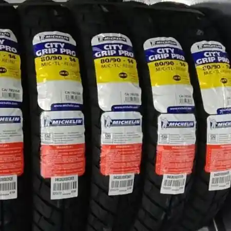 Ban Michelin untuk motor tanpa pembungkus plastik