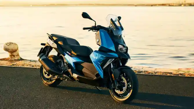 BMW C400X