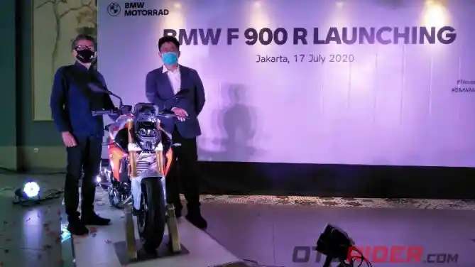 BMW F900R Launching