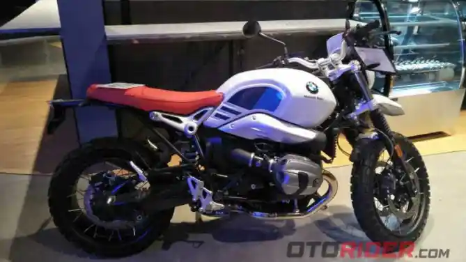 BMW R Nine-T