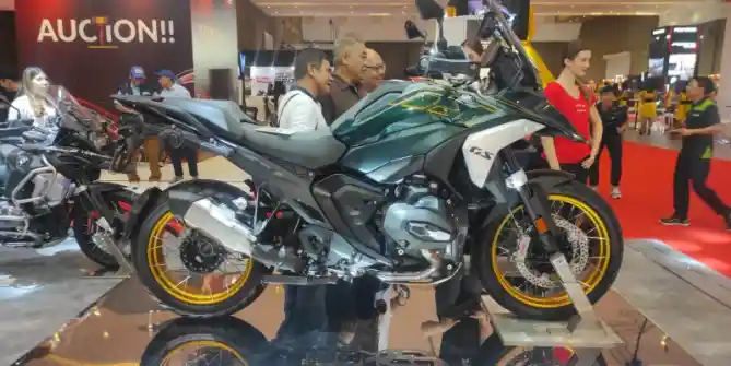 BMW R1300 GS terbaru