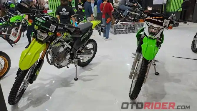 Diskon Kawasaki KLX230 SE di PRJ 2023