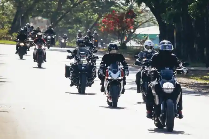 Ducati Desmo Owners Club Touring Sulawesi