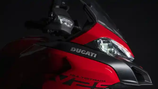 Ducati Multistrada V2 dan V2 S