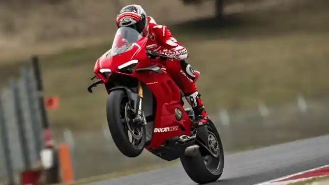 Ducati Panigale V4R