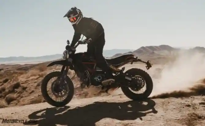 Ducati Scrambler Desert Sled Fasthouse Limited Edition