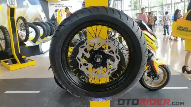 Dunlop GIIAS 2019