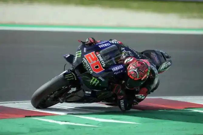 Fabio Quartararo Tes Misano Yamaha M1 2022