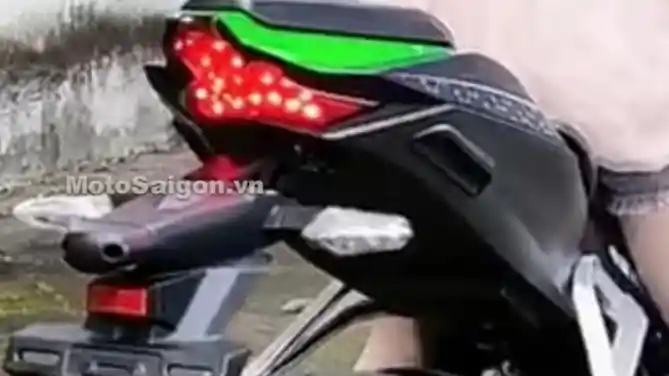 Finja 500, Kembaran Kawasaki Ninja ZX-10R Asal China