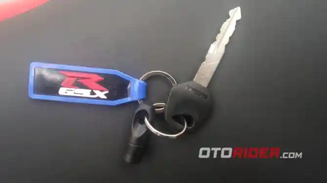 GSX-R150 Shuttered Key System