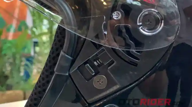 Helm berteknologi bluetooth OASE Rider