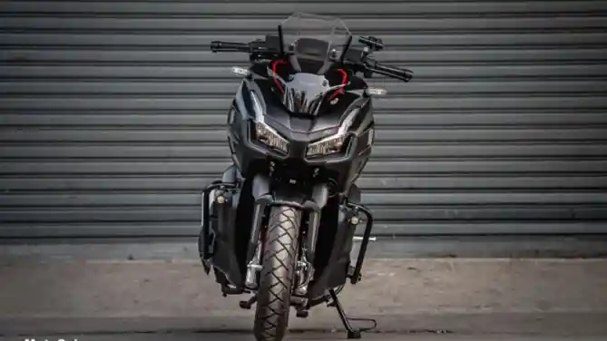 Honda ADV150 Modifikasi Batman