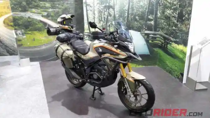 Honda CB150X Modifikasi Camping DJ Custom Bekasi