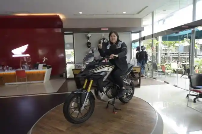 Honda CB150X Wahana Jakarta Tangerang