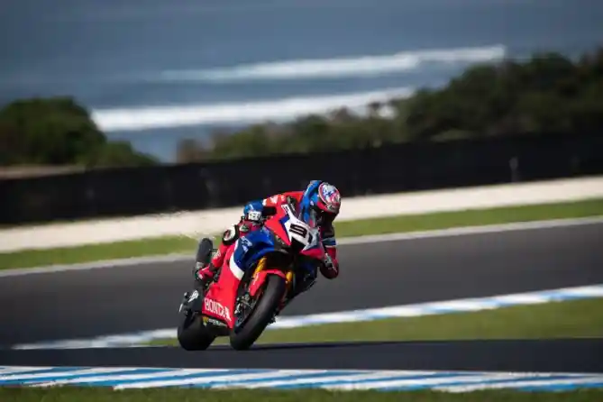 hONDA CBR 1000RR Leon haslam WSBK 2020