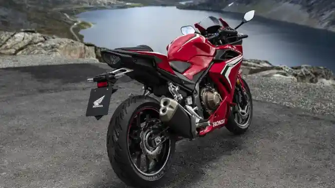 Honda CBR400R model 2020