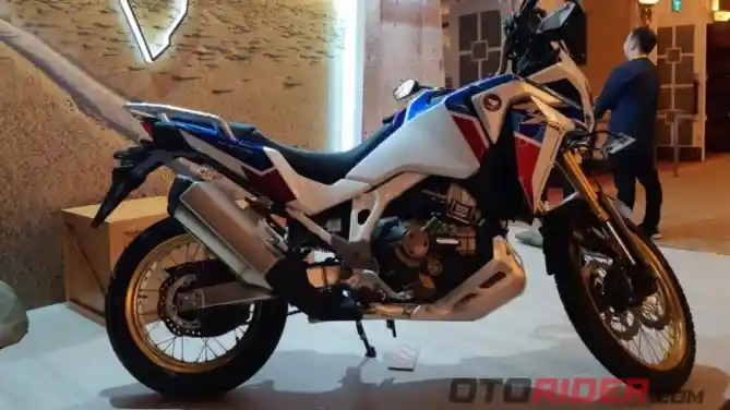 Honda CRF1100L Africa Twin Adventure Sports