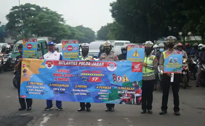 Honda dan Ditlantas Polda Jabar Beri Edukasi Keselamatan Berkendara