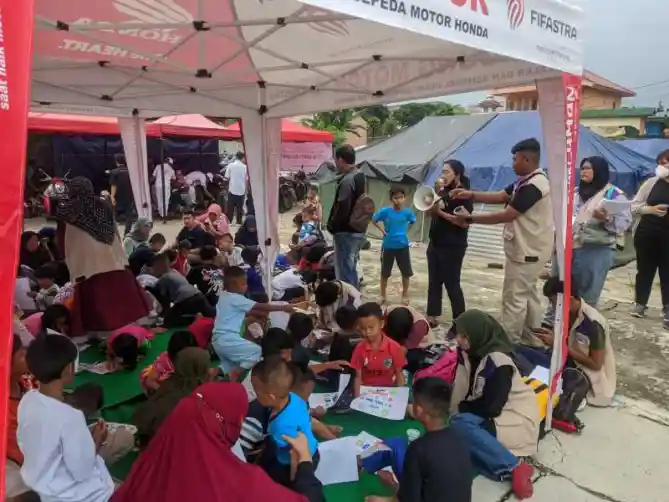 Honda Jawa Barat Berikan Dukungan Psikososial dan Servis Gratis Buat Korban Gempa Cianjur