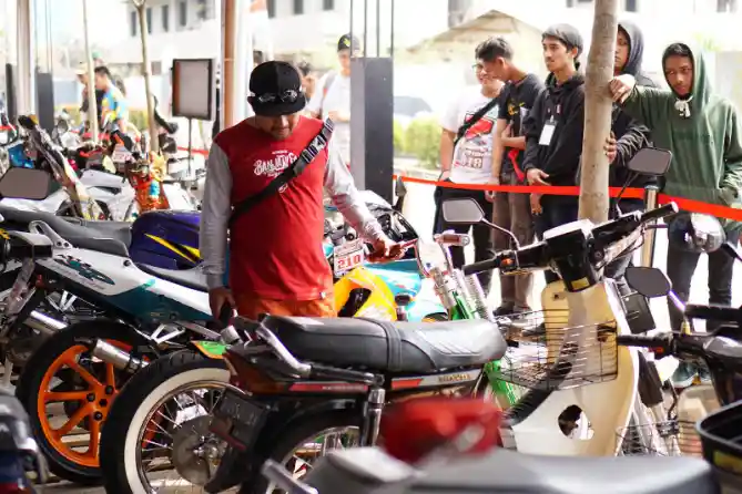 Honda Modif Contest Bandung DAM