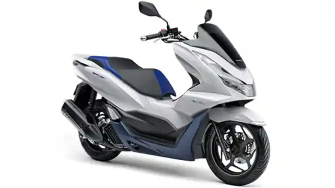 Honda PCX Hybrid Indonesia dan Jepang