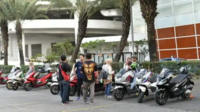 Honda premium matic day, Honda PCX, honda forza