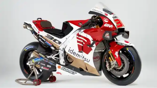 Honda RC213V Takaaki Nakagami LCR Honda