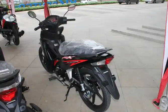 Honda Revo X