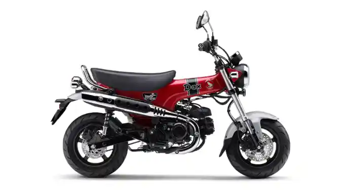 Honda ST125 Dax