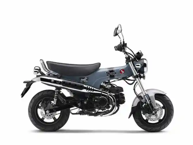 Honda ST125 Dax