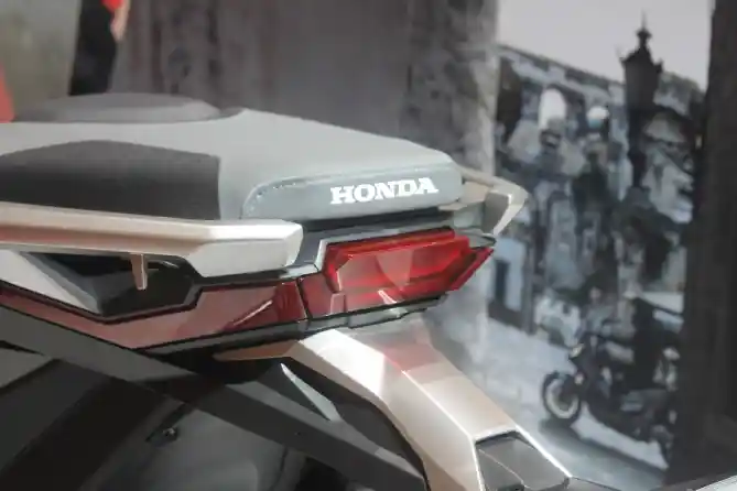 Honda X ADV