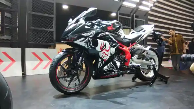 Honda CBR250RR Kabuki