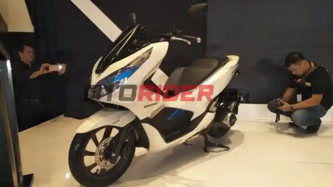 Honda PCX Electric