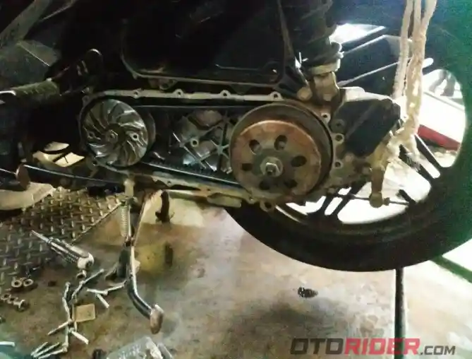 Ini Waktu Yang Tepat Servis CVT Motor Matic