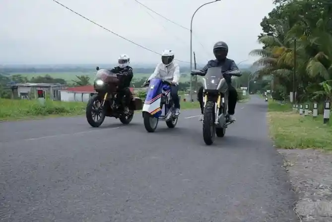 Inspirasi 3 Jenis Modifikasi Honda CBX150