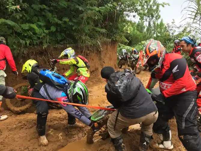 Jelajah Alam Honda CRF150L