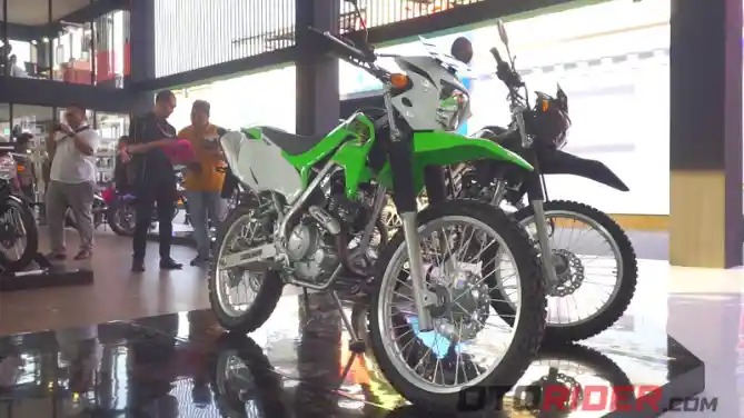 Kawasaki KLX 230