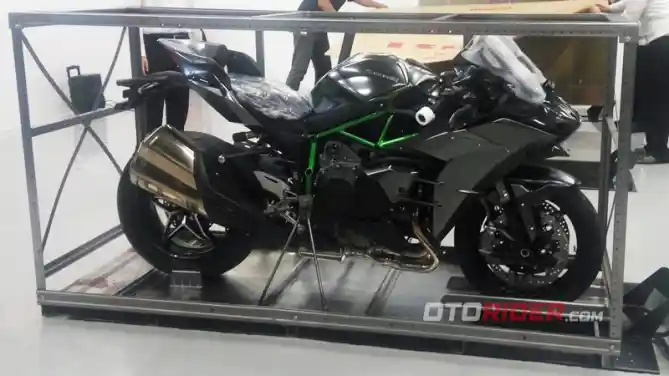 Kawasaki Ninja H2 Carbon