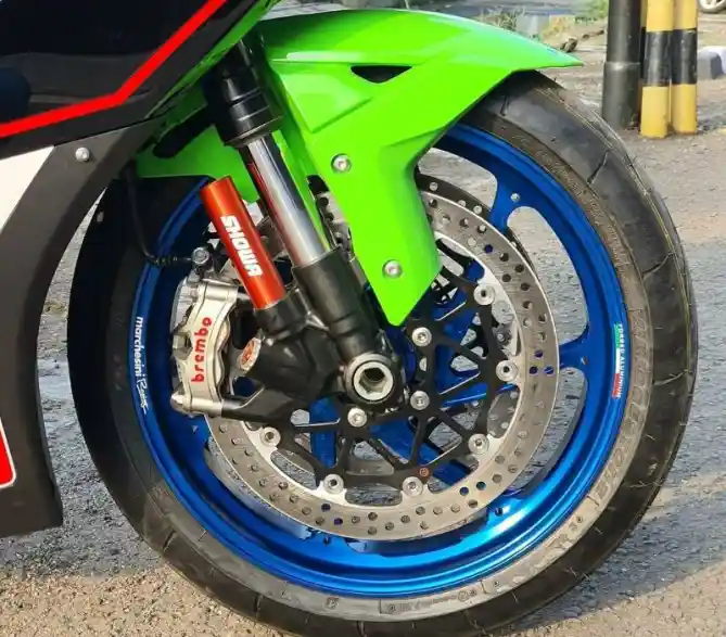 Kawasaki Ninja ZX-10R Pertama di Indonesia