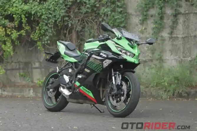 Kawasaki Ninja ZX-25R