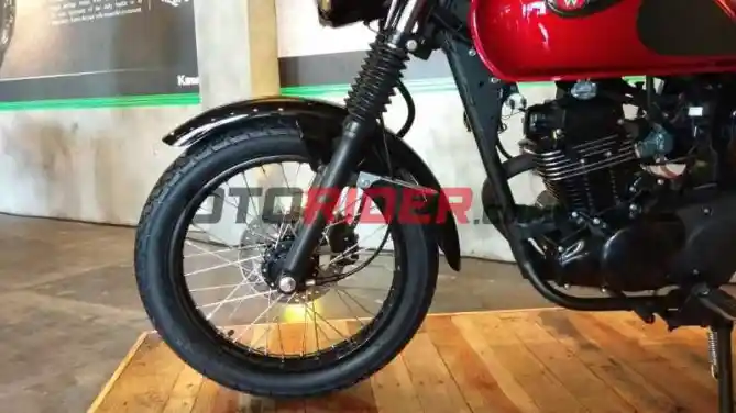 Kawasaki W175 Cafe Racer