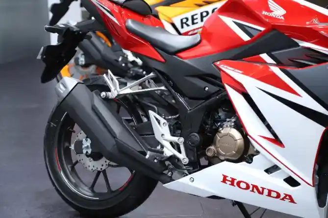 Knalpot baru All New Honda CBR150R