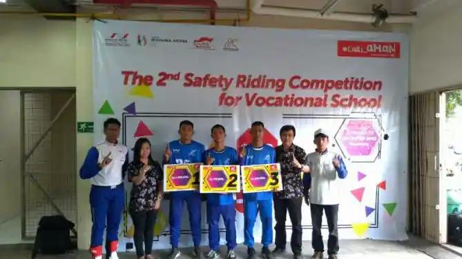 Kompetisi Safety Riding Wahana Honda