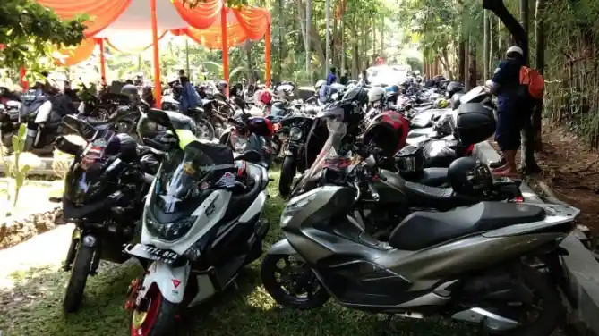 Komunitas Muslim Biker Indonesia