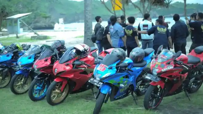 Komunitas Suzuki GSX Sugoi Madiun