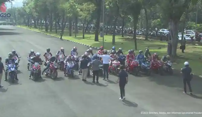 Konvoi Pembalap MotoGP di Jakarta