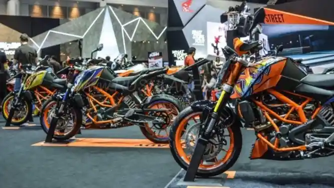 KTM Duke 250 Spesial Edition