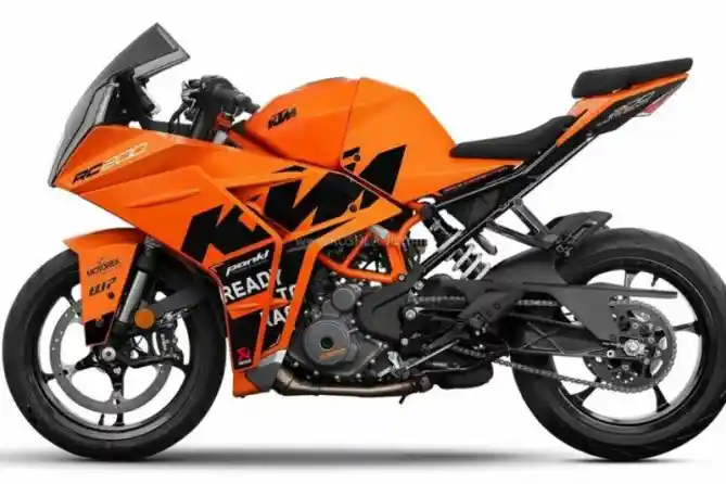 KTM RC390 dan RC200 Hadir dengan Warna Baru