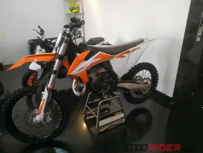 KTM